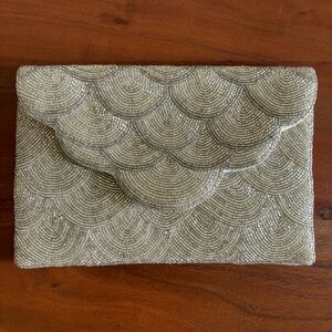 NWT Lulu's Touch of Brilliance Silver Beaded Clutch Bag w/ Chain Wedding Event